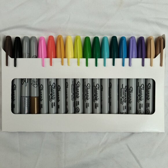 2 Pack Sharpie 18 ct Fine Point W/2 Metallic Permanent Markers Quick-Drying New - Picture 5 of 6
